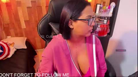 Snapshot of cute_elii chatting on October 2025 11:24:02 PM Independent Model online show from October 2025 11:24:02 PM