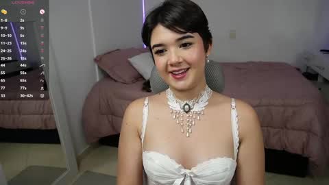Cute online show from April 2026 08:09:02 PM