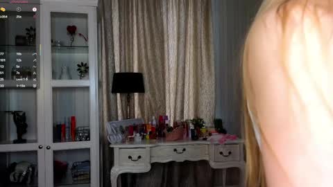 Anne online show from April 2026 07:22:01 AM