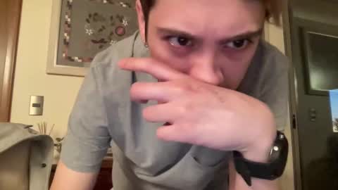 Snapshot of cute_friends chatting on November 2025 11:48:01 PM Cute friends online show from November 2025 11:48:01 PM