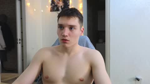 Kite and Jack online show from March 2025 08:03:02 PM