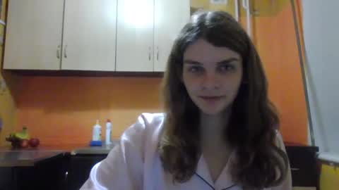 Snapshot of cute_kitte chatting on December 2024 10:02:02 PM cute_kitte online show from December 2024 10:02:02 PM