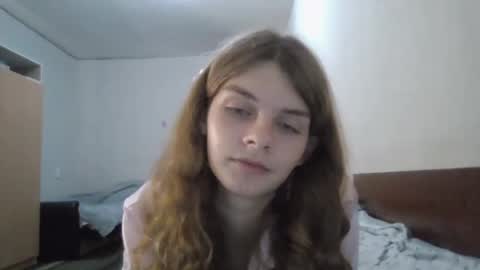 Snapshot of cute_kitte chatting on December 2024 08:47:02 PM cute_kitte online show from December 2024 08:47:02 PM