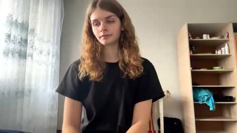 Snapshot of cute_kitte chatting on January 2025 11:14:01 AM cute_kitte online show from January 2025 11:14:01 AM