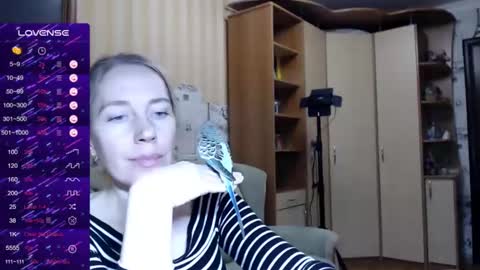 Snapshot of cute_lion_ chatting on December 2024 06:24:02 PM cute_lion_ online show from December 2024 06:24:02 PM
