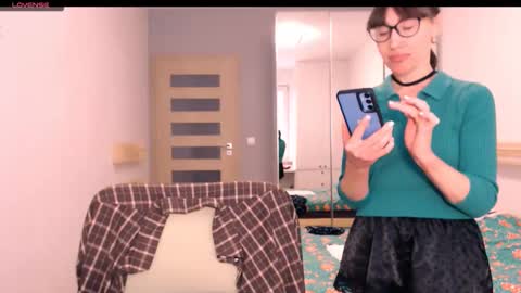 cute_lion_ online show from January 2026 01:02:02 PM