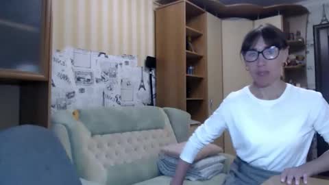 cute_lion_ online show from June 2026 11:26:02 AM