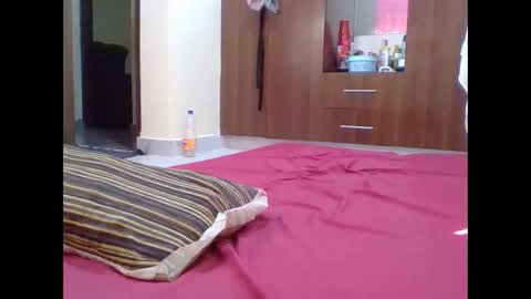 cute_lizah online show from October 2025 06:14:02 AM