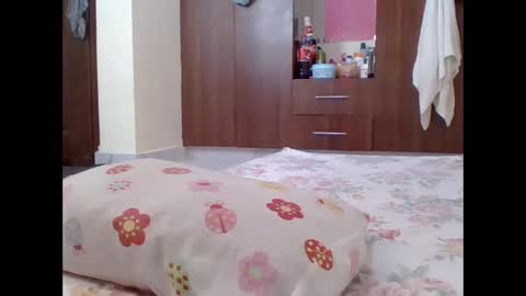 cute_lizah online show from October 2025 07:12:02 AM