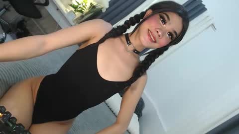 Snapshot of cute_maloi chatting on February 2026 03:02:01 AM Jane online show from February 2026 03:02:01 AM