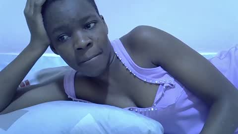 Snapshot of cute_marion chatting on February 2025 08:33:02 AM cute_marion online show from February 2025 08:33:02 AM