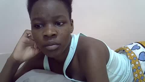 Snapshot of cute_marion chatting on February 2025 04:21:02 PM cute_marion online show from February 2025 04:21:02 PM