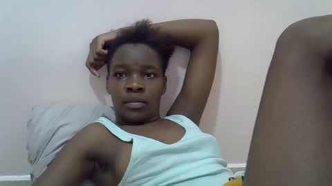 Snapshot of cute_marion chatting on February 2025 11:48:02 PM cute_marion online show from February 2025 11:48:02 PM