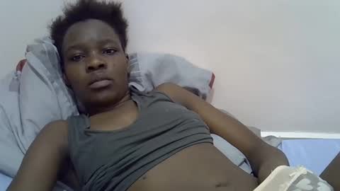 Snapshot of cute_marion chatting on February 2025 12:48:02 AM cute_marion online show from February 2025 12:48:02 AM