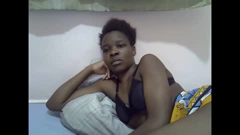 Snapshot of cute_marion chatting on February 2025 06:43:02 PM cute_marion online show from February 2025 06:43:02 PM