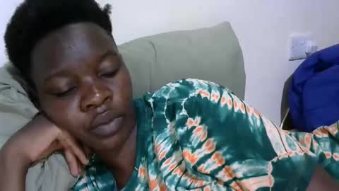 Snapshot of cute_marion chatting on October 2025 07:14:02 PM cute_marion online show from October 2025 07:14:02 PM