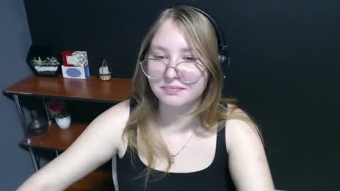 Veronica online show from January 2025 10:53:02 AM