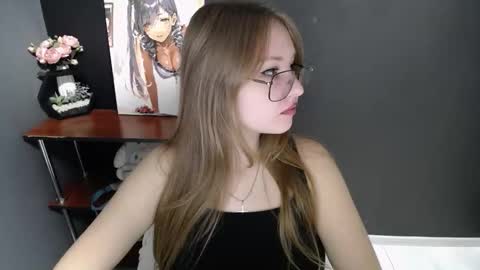 Veronica online show from December 2025 07:39:01 AM