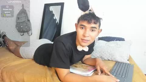 cute_sammy_1 online show from November 2025 08:31:01 PM