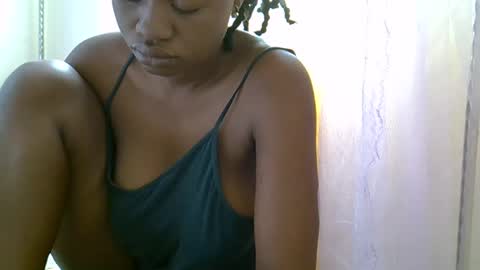 cute_savanna online show from January 2025 05:37:02 AM