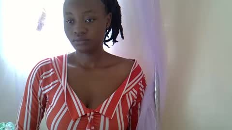 cute_savanna online show from January 2025 05:45:02 AM