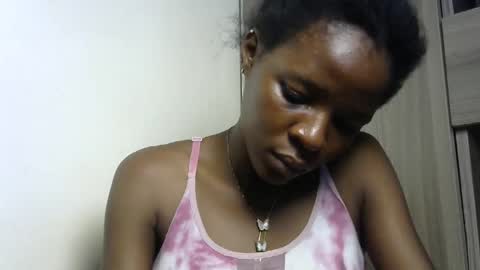 Snapshot of cute_sexy3 chatting on January 2025 11:58:01 PM SHARON online show from January 2025 11:58:01 PM