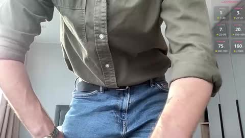 cute_skywalker online show from October 2025 11:00:01 AM