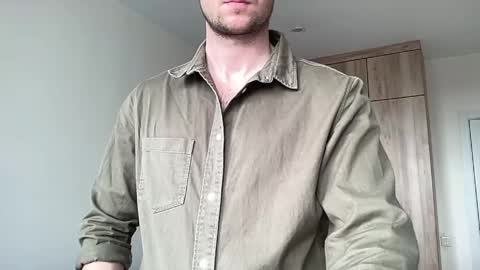 cute_skywalker online show from May 2026 06:32:01 AM