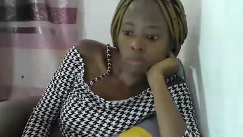 cute_sonny online show from February 2025 11:44:02 AM