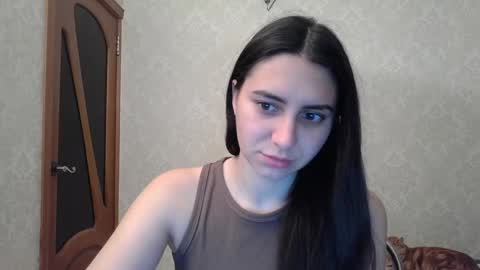 Snapshot of cute_strawberry_ chatting on December 2024 04:42:01 AM cute_strawberry_ online show from December 2024 04:42:01 AM