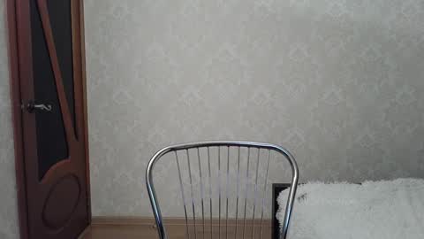 Snapshot of cute_strawberry_ chatting on December 2024 06:17:01 PM cute_strawberry_ online show from December 2024 06:17:01 PM