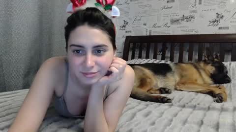 Snapshot of cute_strawberry_ chatting on December 2024 11:40:01 AM cute_strawberry_ online show from December 2024 11:40:01 AM