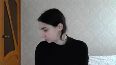 Snapshot of cute_strawberry_ chatting on February 2025 07:33:02 AM cute_strawberry_ online show from February 2025 07:33:02 AM