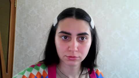 Snapshot of cute_strawberry_ chatting on October 2025 08:28:01 AM cute_strawberry_ online show from October 2025 08:28:01 AM