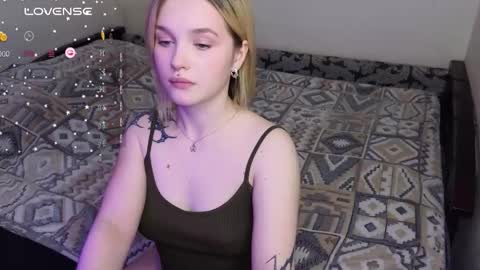 Snapshot of cute_summer_breathe chatting on February 2026 05:13:02 PM Sue online show from February 2026 05:13:02 PM