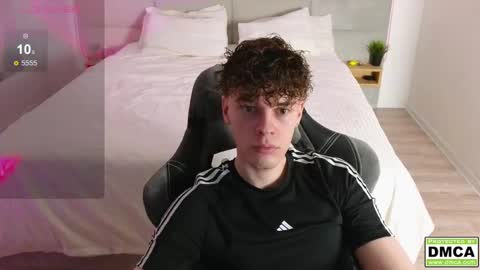 Thomas -  online show from February 2025 05:07:02 PM