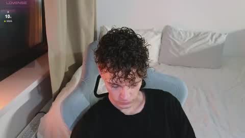 Thomas -  online show from July 2026 07:38:02 PM