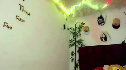 danny online show from December 2025 03:34:01 AM