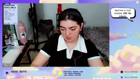 Snapshot of cuteambervi chatting on September 2025 07:50:02 PM Princess Amber online show from September 2025 07:50:02 PM