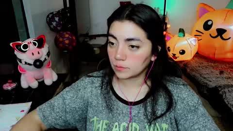 Snapshot of cuteambervi chatting on October 2025 01:57:01 AM Princess Amber online show from October 2025 01:57:01 AM