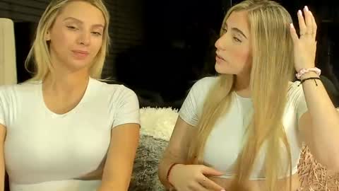 WANNA SEE MORE OF TWINS              online show from May 2026 03:14:01 AM