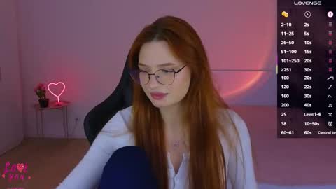 Ariel online show from December 2025 05:21:02 PM