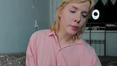 Amy online show from November 2025 03:04:01 PM