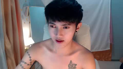 Snapshot of cuteasiancock98 chatting on October 2025 05:13:01 PM Steph online show from October 2025 05:13:01 PM