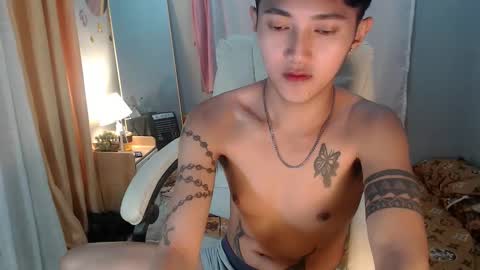 Snapshot of cuteasiancock98 chatting on December 2025 04:45:01 PM Steph online show from December 2025 04:45:01 PM