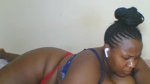 Snapshot of cuteaurel chatting on June 2026 10:14:02 PM AURELIA online show from June 2026 10:14:02 PM