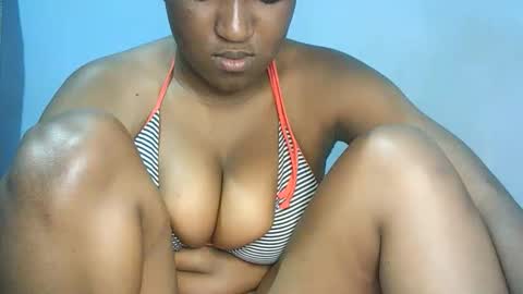 Snapshot of cuteavrill chatting on September 2025 06:29:01 PM Avrill online show from September 2025 06:29:01 PM