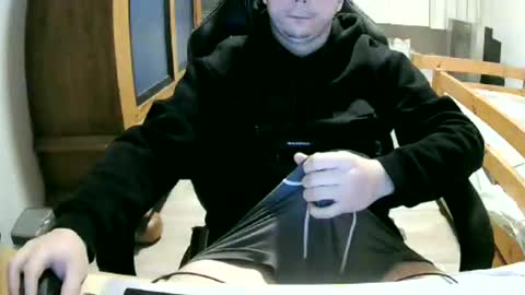 Cuteboy090 online show from February 2026 11:01:01 PM