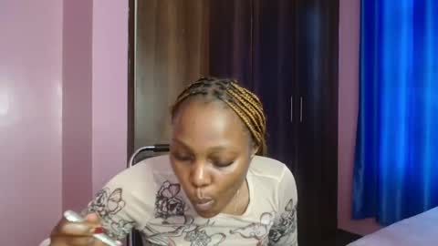 cutebuu online show from November 2025 01:34:02 PM