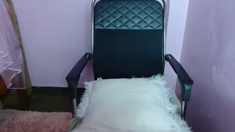 Snapshot of cutebuu chatting on February 2026 09:02:02 AM cutebuu online show from February 2026 09:02:02 AM